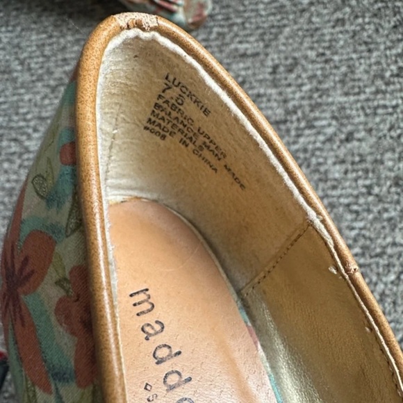 Madden Girl Floral Bow Peep-Toe Heels in Coral, Aqua & Tan - Picture 5 of 5